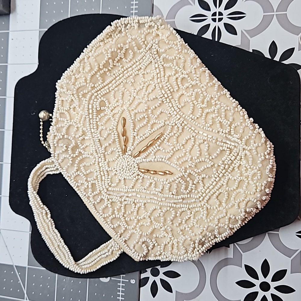 Vintage evening bag handmade from Bulgaria with mirror - Picture 1 of 12